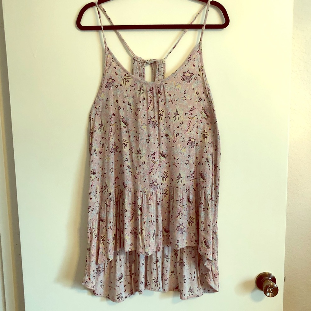 Light Pink Patterned High-Low Tank